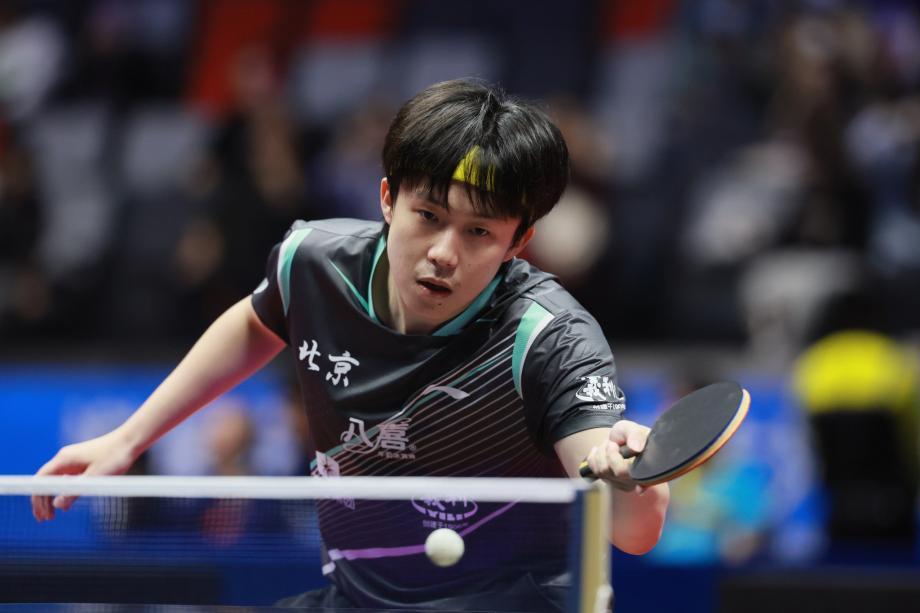 [图]王楚钦4-2林高远进全运会四强 半决赛对决樊振东